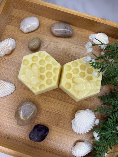 Oatmeal Milk and Honey Bee - Large Hexagon Pack of 1